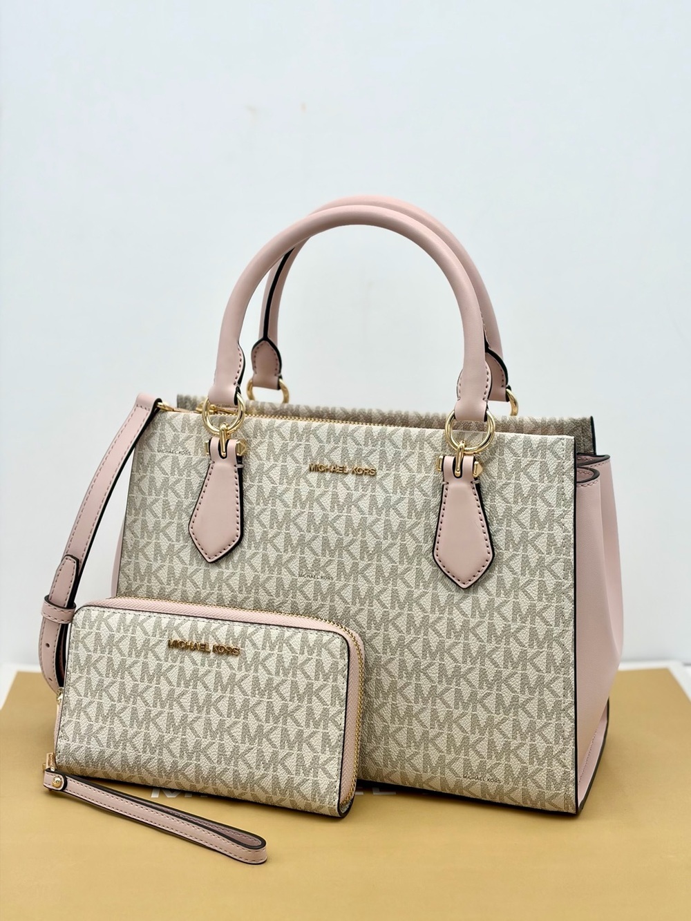 Michael Kors Marilyn Medium Satchel Crossbody Bag And Wallet Set - Picture 15 of 15